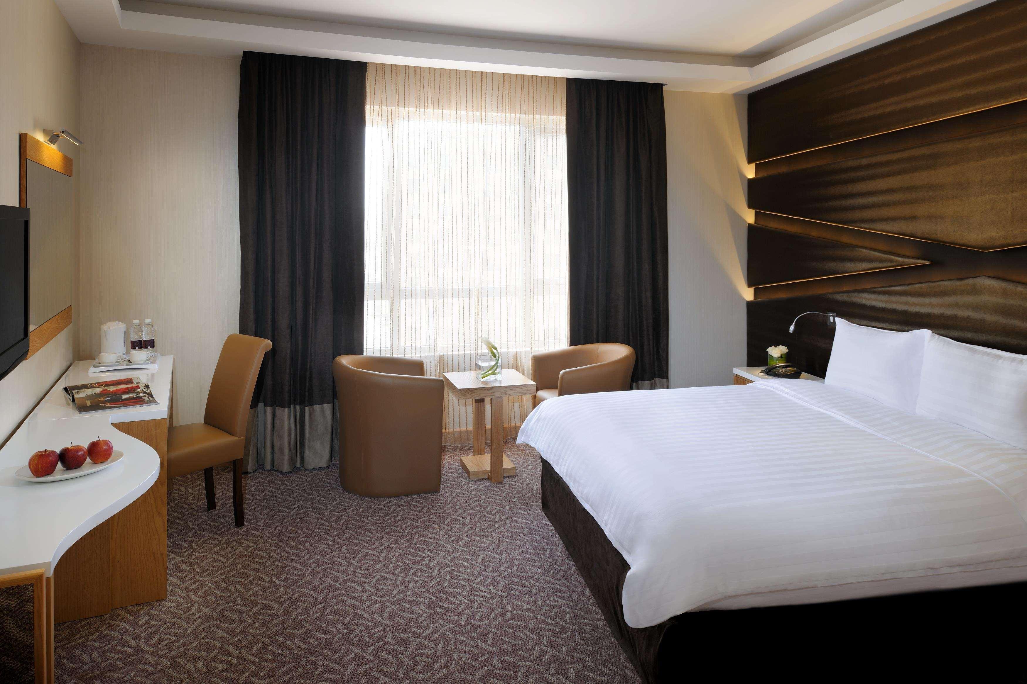 Al Safir Hotel Manama Værelse billede