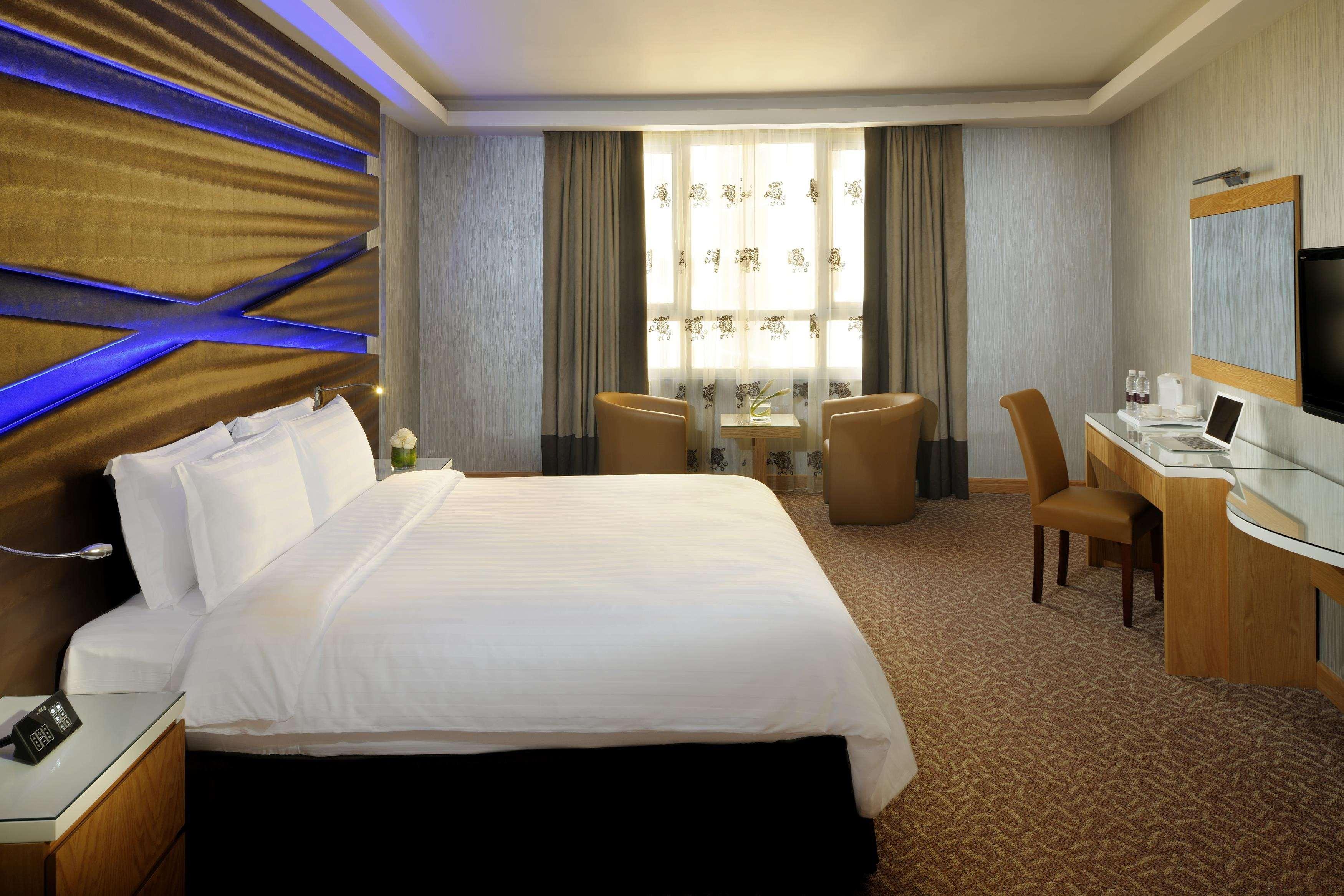 Al Safir Hotel Manama Eksteriør billede