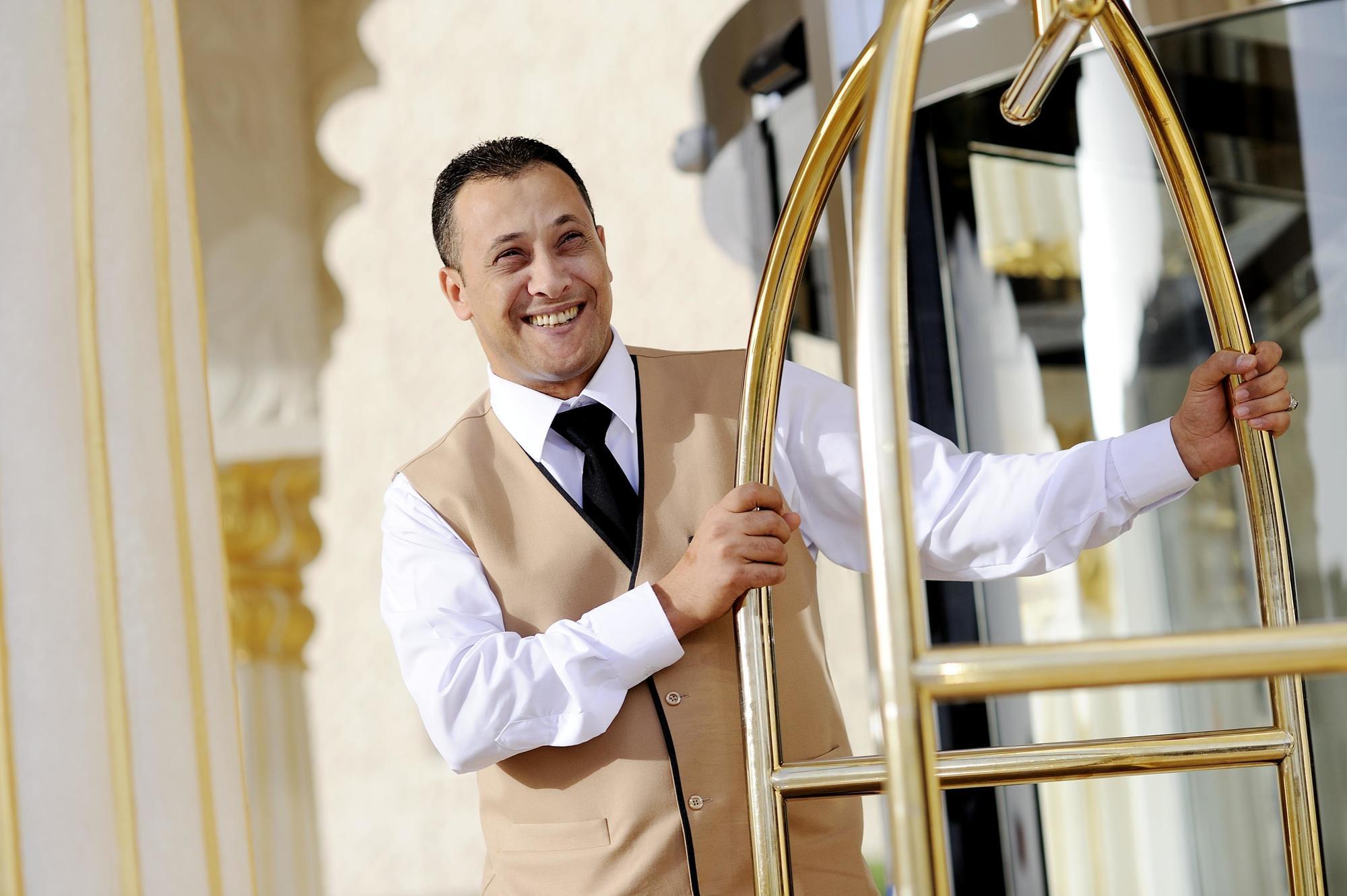 Al Safir Hotel Manama Eksteriør billede