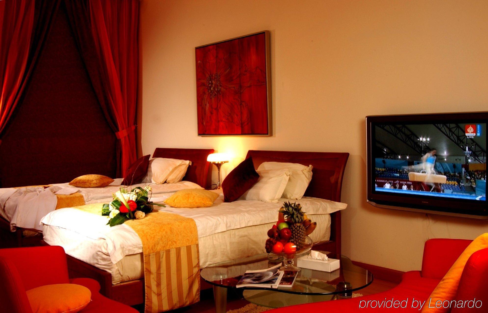 Al Safir Hotel Manama Værelse billede