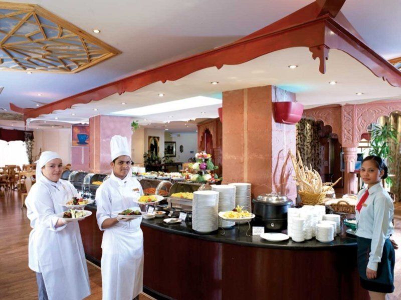 Al Safir Hotel Manama Eksteriør billede