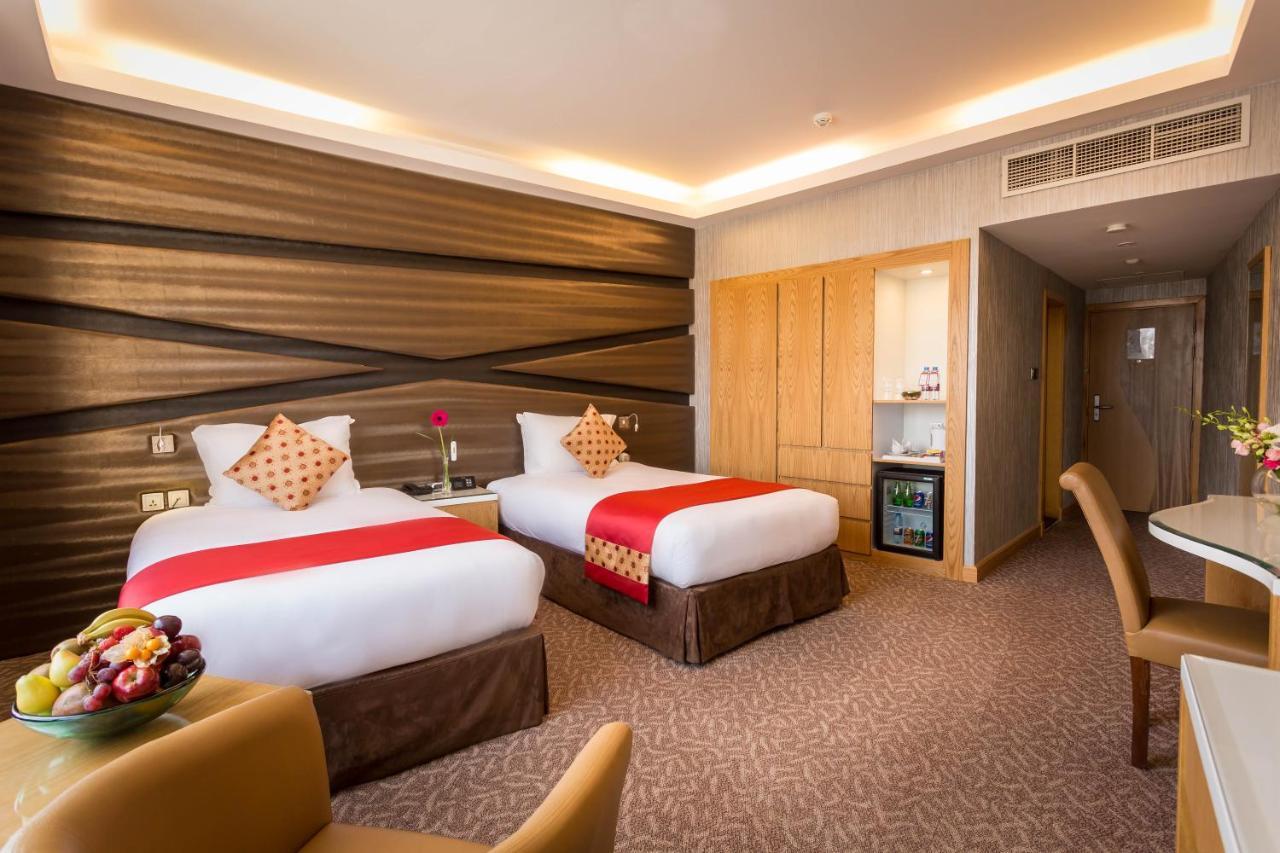 Al Safir Hotel Manama Eksteriør billede